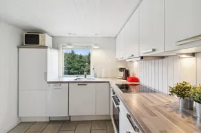 House with sauna & terrace - Image 5