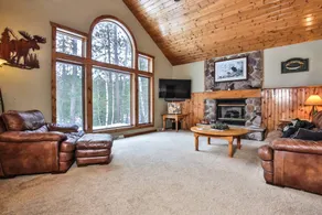 Everett Point Retreat - Image 2