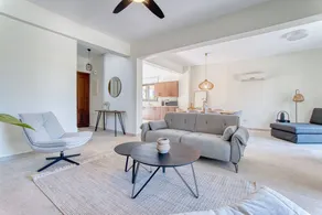 Fully equipped wonderful apartment with terrace, garden & pool | Mountain view - Image 4