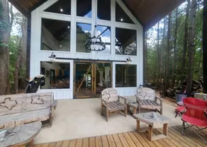 Escape to Elegance: Waterfront Cabin in a Texas Forest – Ideal Glamping Getaway - Image 5