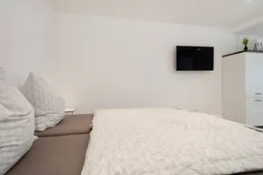Family-oriented nice apartment with terrace & garden | Garden view | Pet-friendly - Image 5