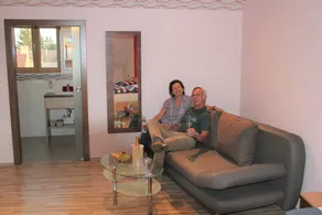Habitación privada con terraza | Vistas al jardín - Image 4