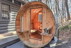 Ferienhaus mit Whirlpool, Grill und Pool | Bergblick - Image 2