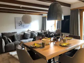 Flat with private pool & sauna | Mountain view | Next to the ski - Image 3
