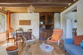 Gradevole cottage adatto alle famiglie con piscina, giardino e terrazza | Vista sul giardino | Ideale per il telelavoro - Image 5