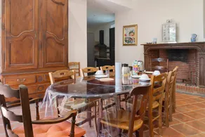 Dedicated room with terrace & garden | Garden view - Image 3