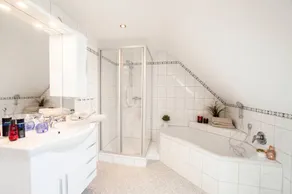Family-friendly holiday home with BBQ, garden & terrace | River view | Perfect for remote work | Pet-friendly - Image 5