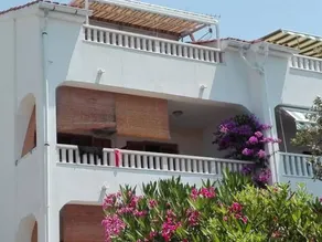 Appartement de vacances avec 2 chambres pour 4 personnes - Image 3