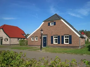 Bungalow in Limburg near Subtropical Pool - Image 4