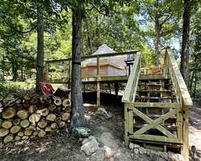 Elevated Yurt Perfect for the Hiking Enthusiast Located in Harrison, AR - Image 3