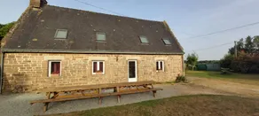 Ferienunterkunft mit Grill, Garten und Terrasse - Image 2