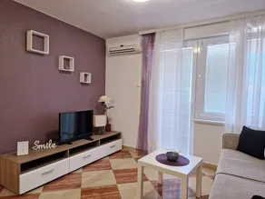 Charming apartment with terrace | Close to the beach - Image 2
