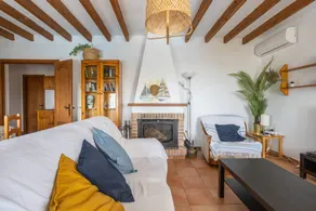 Villa "Hugo" with Sea and Mountain View & Wi-Fi - Image 5