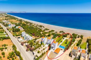 Child-friendly villa with private pool, garden & BBQ | Beach view | Close to the beach - Image 5