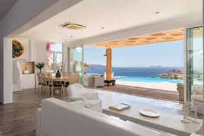Villa with pool, barbeque & garden | Mountain view - Image 2