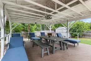 La Nina Charming 3BR Bungalow Pool - Image 5