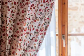 Locanda di Montisi – Castello Room Among the Hills of Montalcino - Image 3