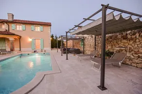 Villa con jardín, barbacoa y terraza - Image 3