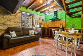 Incantevole casa accogliente e familiare con giardino, terrazza e griglia | Vista sul giardino | Ammette cani - Image 5