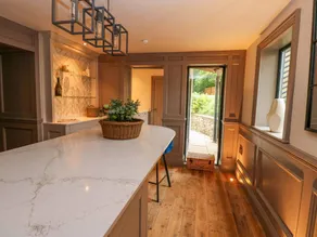 Cottage with garden, jacuzzi & terrace - Image 5