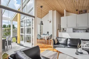 Fully equipped house with terrace & barbeque - Image 3