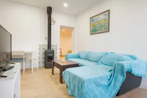 Holiday Home with Private Pool and A/C near Seville - Image 3