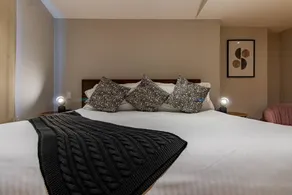 Apartamento con jardín, internet de alta velocidad y barbacoa | Vistas a la montaña - Image 2
