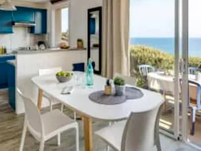 Villa with heated pool - Image 4