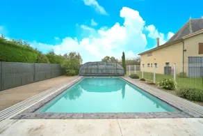 Holiday Home, Heated and Covered Pool with Private Pool, Private Terrace and Wi-Fi - Image 3