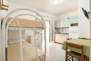 Appartement de vacances convivial et familial avec piscine et barbecue | Vue jardin | Proche de la plage | Avec animaux admis - Image 3