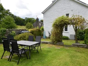 Fully equipped wonderful cottage with garden | Water view | Pets are welcome - Image 2