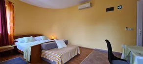 Apartment with pool & terrace | Sea view - Image 5