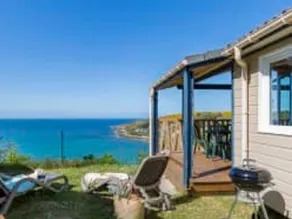 Chalet with terrace & heated pool | Close to the beach | Dogs allowed - Image 4