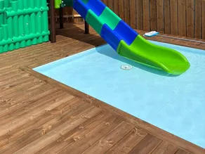 Mobile home with heated pool & terrace - Image 2