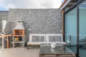 Fully equipped house with BBQ, terrace & fast internet | Sea view | Suitable for remote work - Image 4