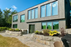 Family-oriented pleasant holiday home with barbeque | Water view - Image 5