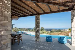 Villa con terrazza, piscina privata e giardino | Vista sul mare - Image 3
