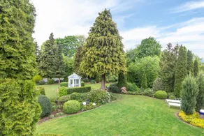 Beautiful flat with terrace, garden & barbeque | Garden view | Dogs allowed - Image 5
