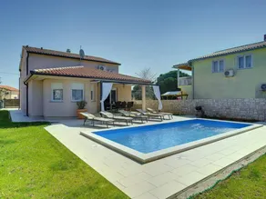 Casa totalmente equipada con piscina privada, barbacoa y terraza | Admite mascotas - Image 4