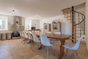 Holiday Home 'Mas Des Genêts' with Mountain View, Balcony and Wi-Fi - Image 4