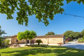 Holiday home with terrace, private pool & garden | Mountain view - Image 3
