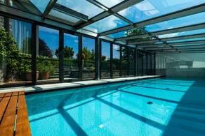 Villa with garden, terrace & private pool - Image 2
