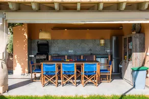 Family-oriented B&B with BBQ, garden & pool | Garden view | Good for workation | Pets are welcome - Image 4