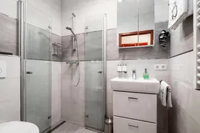 Fully equipped pleasant holiday apartment with terrace & garden | Beach nearby - Image 3
