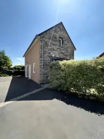 The House – Private Suite with Spa 3 km from the Sea - Image 4