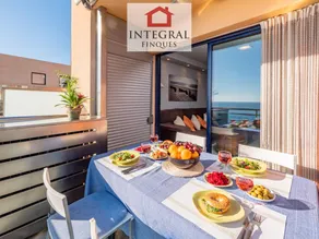 Seaside Apartment in Palamós, air conditioning, Wi-Fi, parking - Image 3