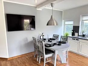 Appartement de vacances avec jardin, barbecue et terrasse | Vue jardin - Image 5