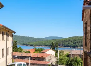 Holiday home with terrace - Image 3
