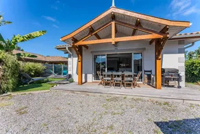 Agréable maison entièrement équipée avec internet haut débit, piscine privée et terrasse | Vue jardin | Avec animaux admis - Image 5