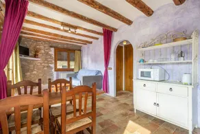 Family-oriented holiday home with garden, hot tub & heated pool | Mountain view - Image 5